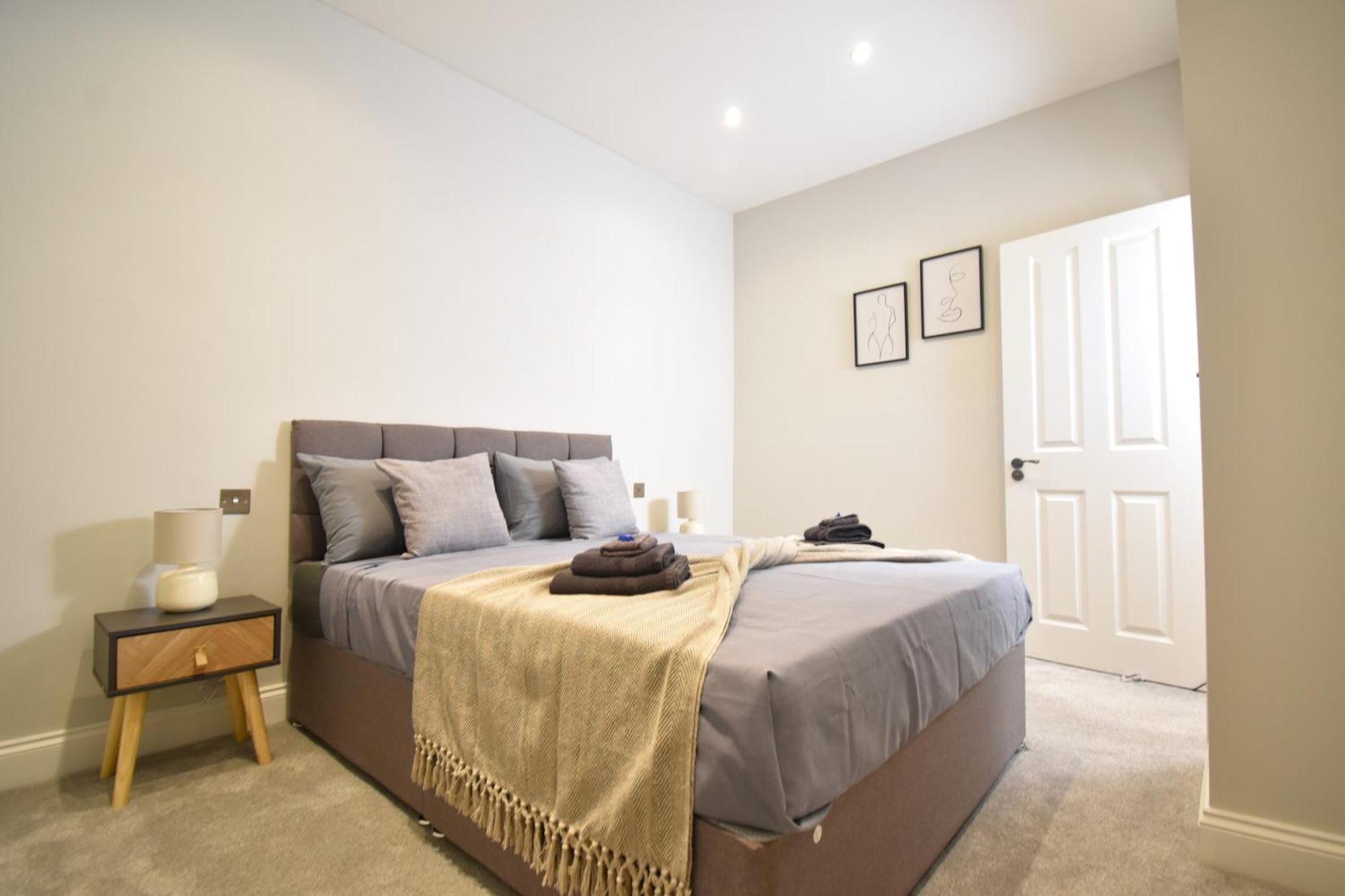 Stunning 2 Bed Apartment London Exteriör bild