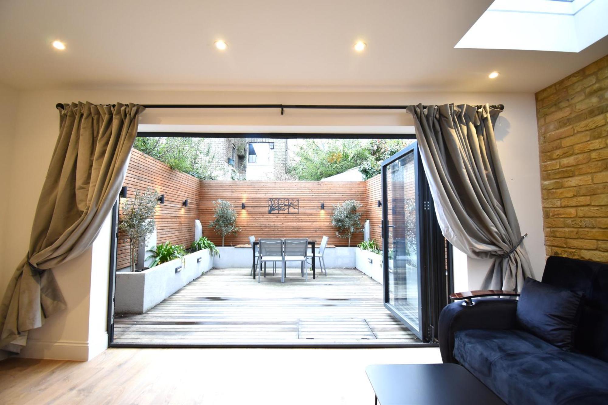 Stunning 2 Bed Apartment London Exteriör bild
