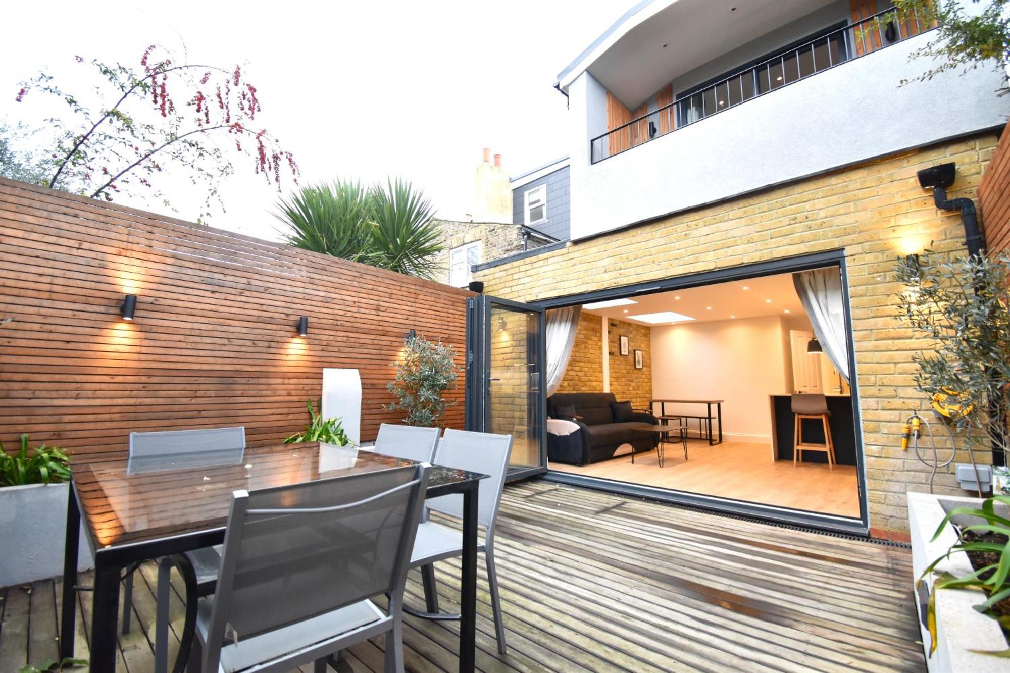 Stunning 2 Bed Apartment London Exteriör bild